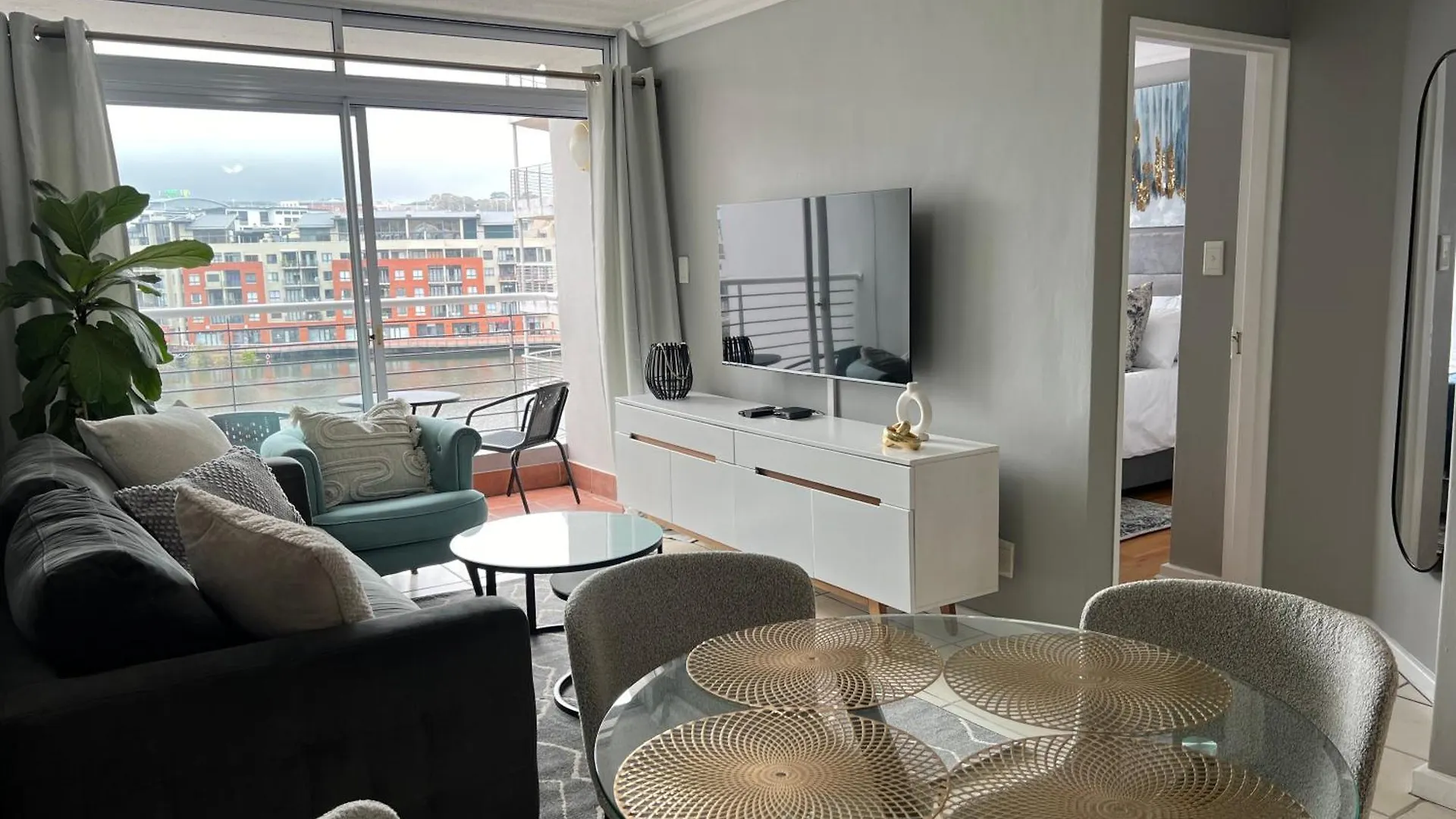 Tyger Waterfront Apartment Cape Town
